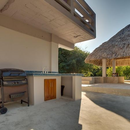 Bayshore Bijou Suites Maya Beach Екстер'єр фото
