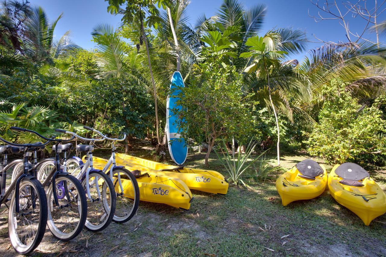 Bayshore Bijou Suites Maya Beach Екстер'єр фото