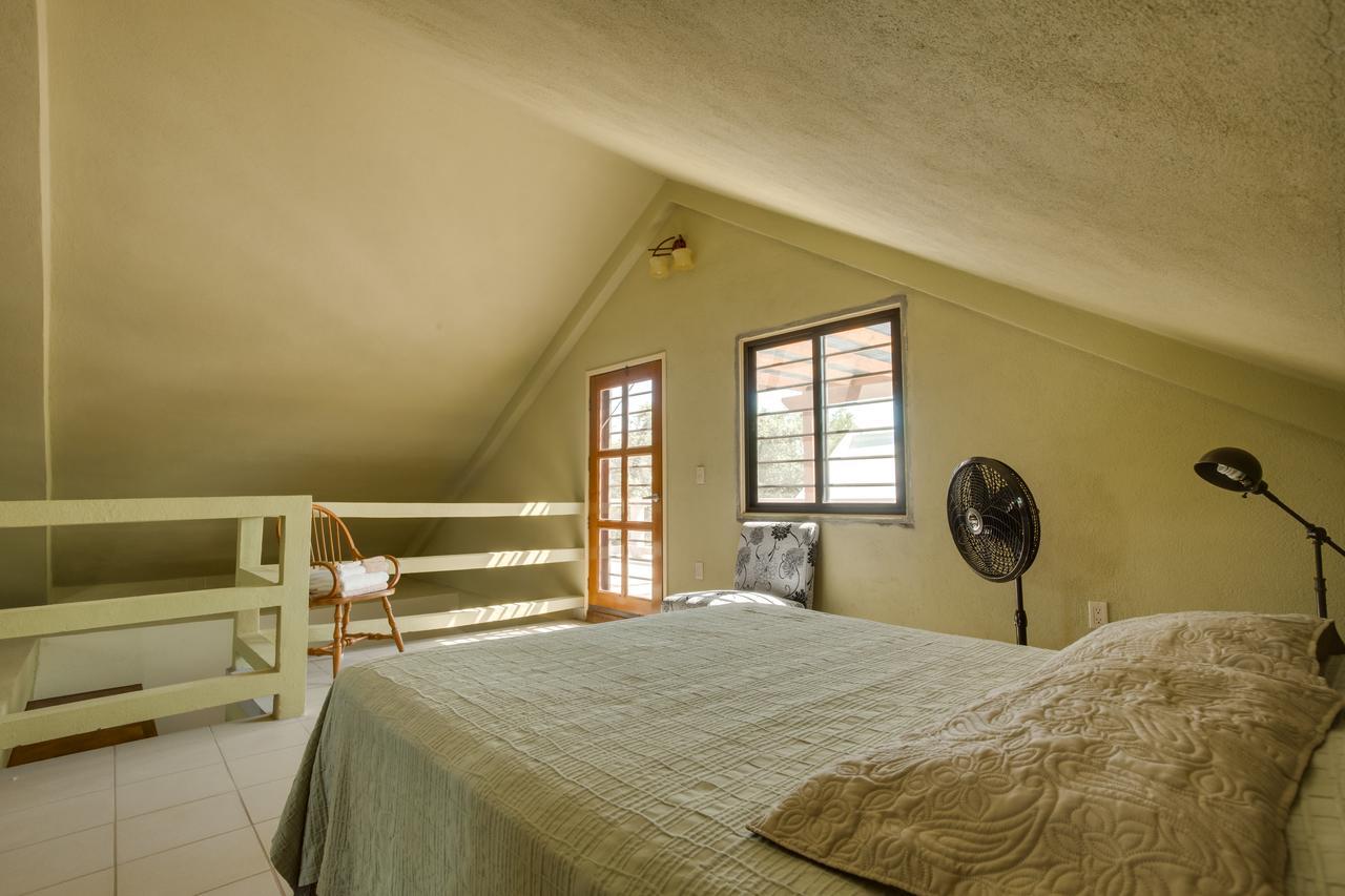 Bayshore Bijou Suites Maya Beach Екстер'єр фото